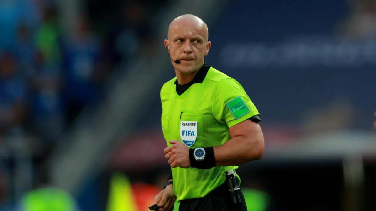 Cele mai tari glume cu arbitrul Szymon Marciniak, după Real Madrid - Bayern Munchen 2-1! Polonezul e victima meme-urilor, după decizia controversată din prelungiri