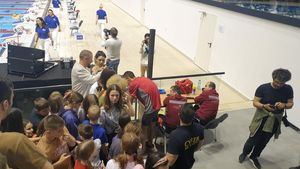 David Popovici, atitudine de mare campion! Cum a fost surprins „Rechinul” după ce s-a calificat la Jocurile Olimpice de la Paris | VIDEO & FOTO