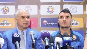 Budescu se ia din nou de Iordănescu: "Din păcate, am avut dreptate. Mă așteptam să fie așa la EURO!" Atacantul de 27 de ani negociază cu două echipe din Liga 1