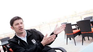 Isăilă, nemulțumit de atitudinea elevilor săi:** "Am jucat cu trac de parcă aveam în față pe Barcelona"