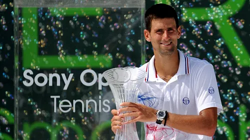 Djokovic a dat de pământ cu Andy Murray în finala de la Miami
