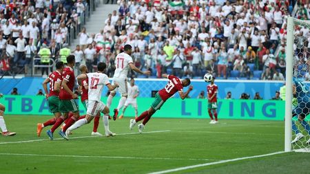 Cea mai tristă imagine de la Mondial! FOTO | Cum a fost surprins eroul negativ al Marocului la finalul meciului în care și-a dat autogol în prelungiri