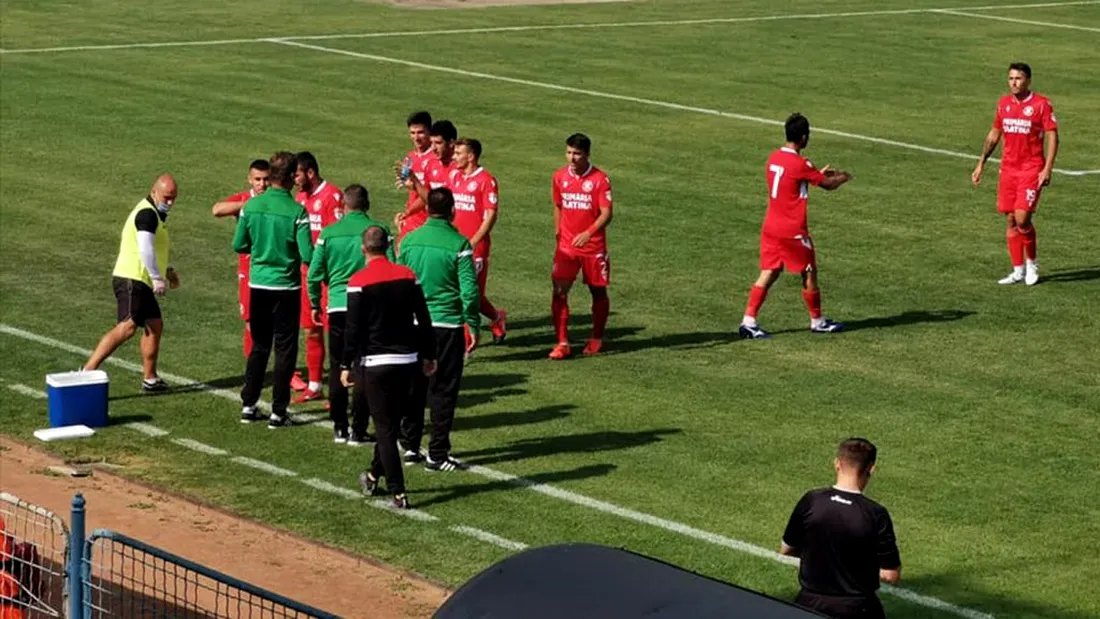 CSM Slatina susține că nu a iniţiat discuţii privind revenirea la o Liga 2 cu două serii și că nu-și dorește să rămână în campionat ”prin astfel de mijloace”