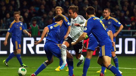 PREMIERĂ‚ | Adversara României din preliminariile Cupei Mondiale din 2018 revoluționează fotbalul. Naționala Kazahstanului își alege selecționerul după un sondaj pe internet