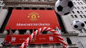 Manchester United anunță venituri record!