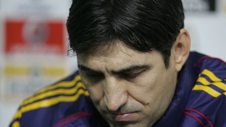 "Vreau să întineresc naționala cu trei, patru jucători"