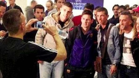 Umilit de Bayern, Messi a fost surprins într-o ipostază inedită.** VIDEO Ce a făcut Ribery când l-a văzut în zona presei. Reacția argentinianului face înconjurul lumii