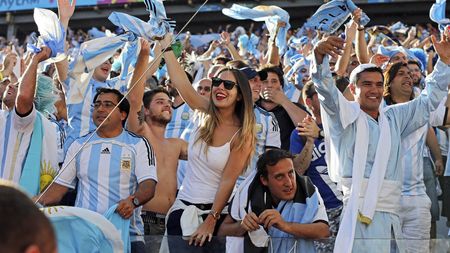 Capitala Braziliei se îmbracă în alb-albastru. Aproape 30.000 de argentinieni vor fi prezenți la meciul din "sferturi", cu Belgia