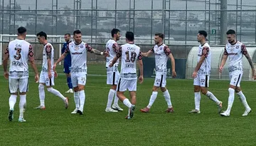 FC Bihor, comunicat fără sens legat de obținerea licenței pentru SuperLiga. Pare că a vrut să nege problemele legate de dosar care i-ar anula eventuala promovare sportivă