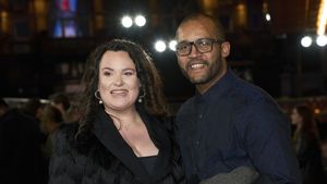 Fotbalistul milionar s-a aruncat sub un camion, după ce a pierdut la casino toată averea de-o viață. Apoi, s-a întâmplat o minune