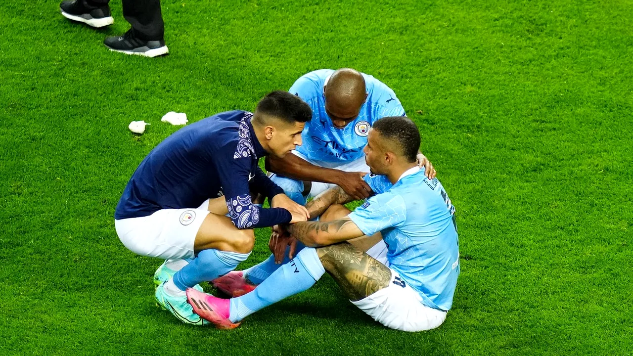Pep Guardiola și jucătorii lui Manchester City, distruși după eșecul cu Chelsea! Sergio Aguero, la pământ după ultimul meci pentru campioana Angliei | FOTO