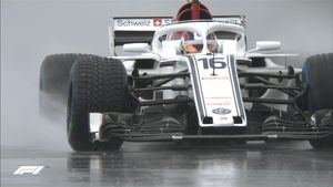 Hamilton va pleca din pole-position în MP al Franței. Bottas a completat "dubla" Mercedes, Vettel a terminat pe 3 în calificări. Puștiul dorit de Ferrari a reușit surpriza zilei, în timp ce Renault se bazează pe Sainz Jr