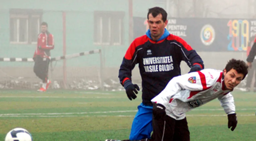 ACU,** neînvinsă în amicale