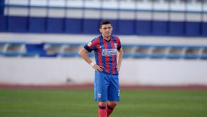 Îi arată pisica lui Keșeru? Reghe: "Sunt alți jucători pe postul lui cu randament mai bun! Trebuie să muncească mai mult"