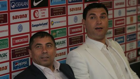 "Turcu și Borcea atacă în haită pentru că au foame de bani!"**