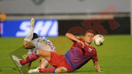 Cosmin Băcilă a dat cărțile pe față: "Și acum plâng din cauza ghinionului. Gardoș e un nesimțit cât el de mare". Ce a urmat după acel blestemat minut 87: "Daniel Stanciu îmi ascundea legitimația, am avut parte numai de nenorociți"