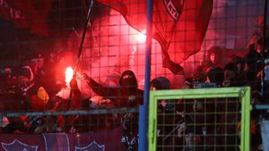 Câte bilete au cumpărat deja fanii giuleșteni din cota alocată de 7.000 de tichete la derby-ul Dinamo - Rapid. EXCLUSIV