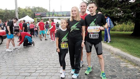 Sold out. 1.200 de alergători vor lua startul sâmbătă dimineață, la Bistrița, la Gabriela Szabo Runfest 
