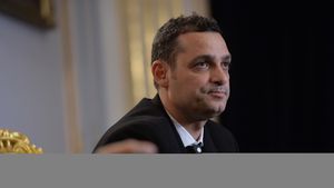 Teja îl contrazice pe Becali, dar păstrează suspansul în privița lui Matei și Stoian: "Nu știu cine a spus asta, dar nu e adevărat!"