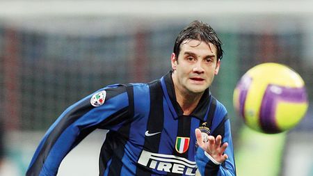 Chivu s-a accidentat din nou