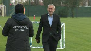 Pavel Badea, surprins de campania de transferuri a Universităţii Craiova: „Îl ştim zgârcit pe Mihai Rotaru”