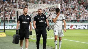 Faza zilei în Europa! A dat un gol superb în preliminariile Ligii Campionilor și „s-a rupt” incredibil în minutul 3, în timp ce se bucura | FOTO&VIDEO