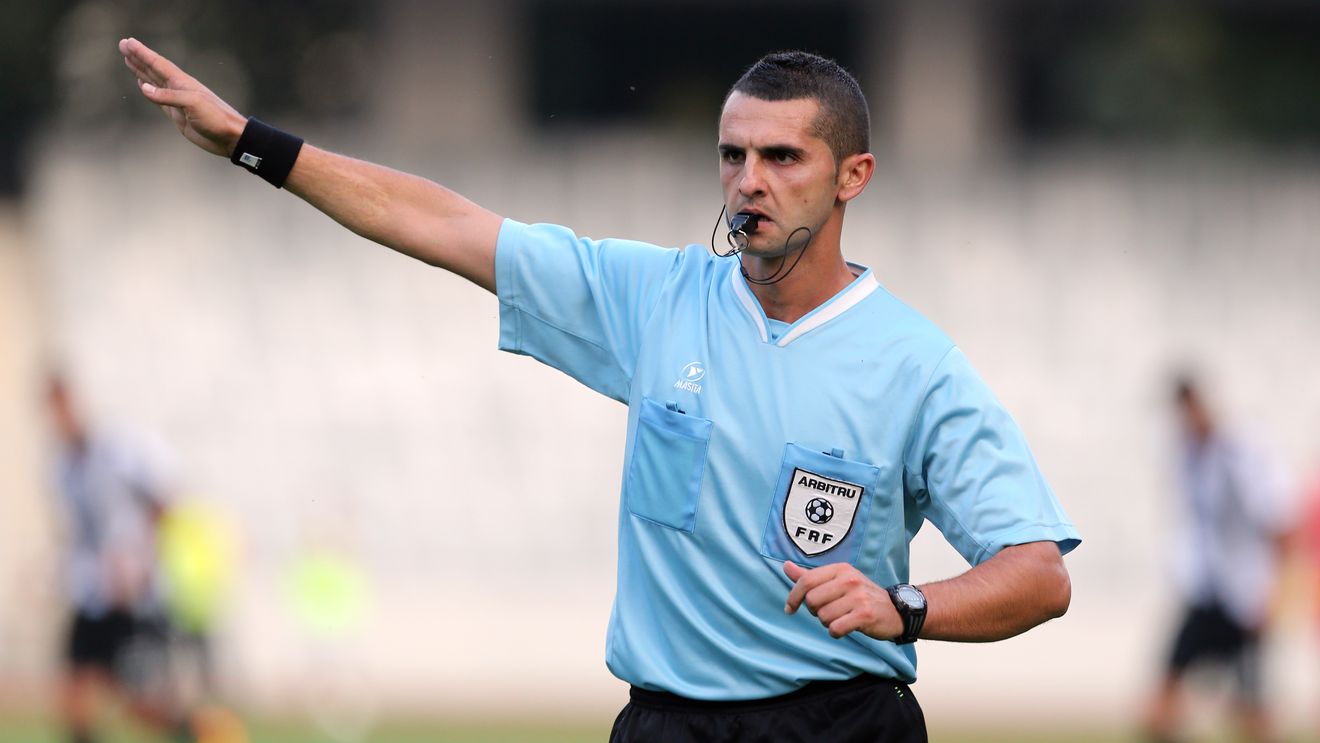 ANALIZA ARBITRILOR, ET. a 20-a | Prestații bune ale arbitrilor în ultima etapă de campionat. Lui Călin și Fesnic ar trebui să li se acorde o mai mare încredere
