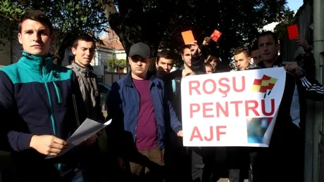 Scandal la Constanța:** arbitrii au protestat în fața sediului AJF! 