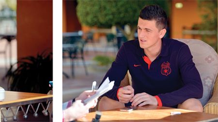 Bi-inteviu cu fundașii centrali ai Stelei. **Chiricheș și Gardoș, "dezbrăcați" de secrete: față în față cu aceleași întrebări, care exclud "SPORTUL REGE"