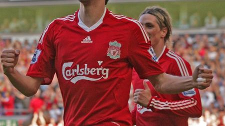 "Benayoun e onorat de interesul lui Manchester City, dar vrea să rămână la Liverpool!"