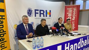 Începe o nouă eră la echipa națională de handbal masculin a României! Noul selecționer a fost prezentat, atipic, alături de predecesorul Xavi Pascual, care continuă în cadrul FRH. „Acesta este adevărul”. VIDEO
