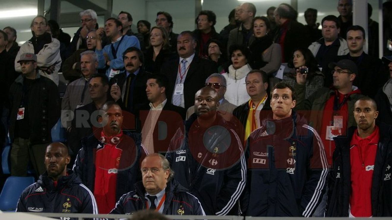 Gallas, Diarra și Anelka au urmărit meciul din tribună