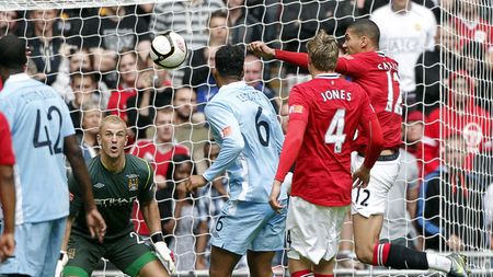 A învățat tot ce știe de la Lucescu?** :) Declarație halucinantă în Anglia, după cel mai NEBUN meci al săptămânii! "Nu avem nicio șansă! Ei bat cu 10-0 și iau titlul"