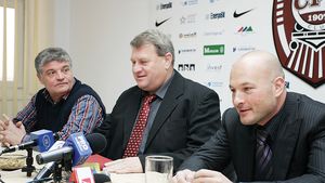 Pe mâna „Fălcosului"