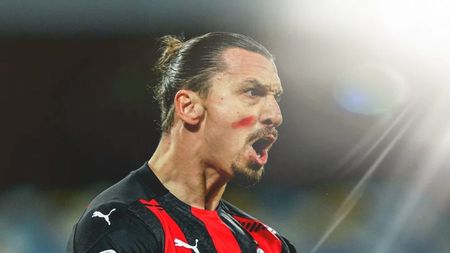 „Nu e ușor să fii Zlatan la 40 de ani! Am dureri, dar nu mă opresc", mărturia cutremurătoare a lui Ibrahimovic pentru presa engleză