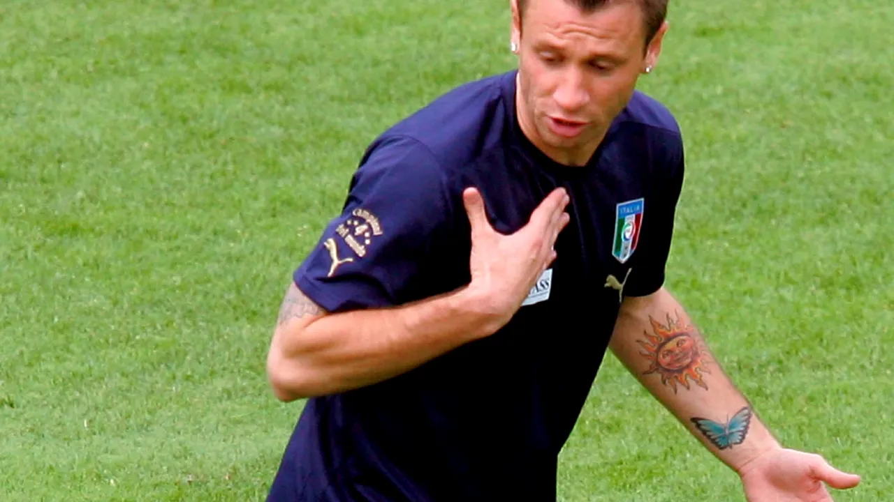 Cassano a comis-o! La un pas de bătaie cu colegii!