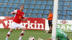 Cosmin Moți, convocat** de Pițurcă la națională!