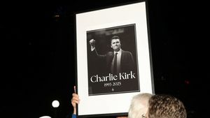 „De ce sunteți supărați? Omul vostru a spus că a meritat!”. Comentariul despre moartea lui Charlie Kirk i-a adus concedierea!