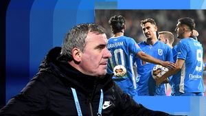 Lovitură dată de Gică Hagi! Farul, gata să-l transfere definitiv pe atacantul Universității Craiova. Culisele mutării. EXCLUSIV