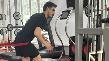 Calvarul lui Rareș Ispas, aproape de final: poate ieși pe terenul de antrenament după un an de la accidentare! Mesaj emoționant pentru Mihai Stoica și Ovidiu Kurti, de la FCSB: ”Le voi fi recunoscător toată viața.” EXCLUSIV