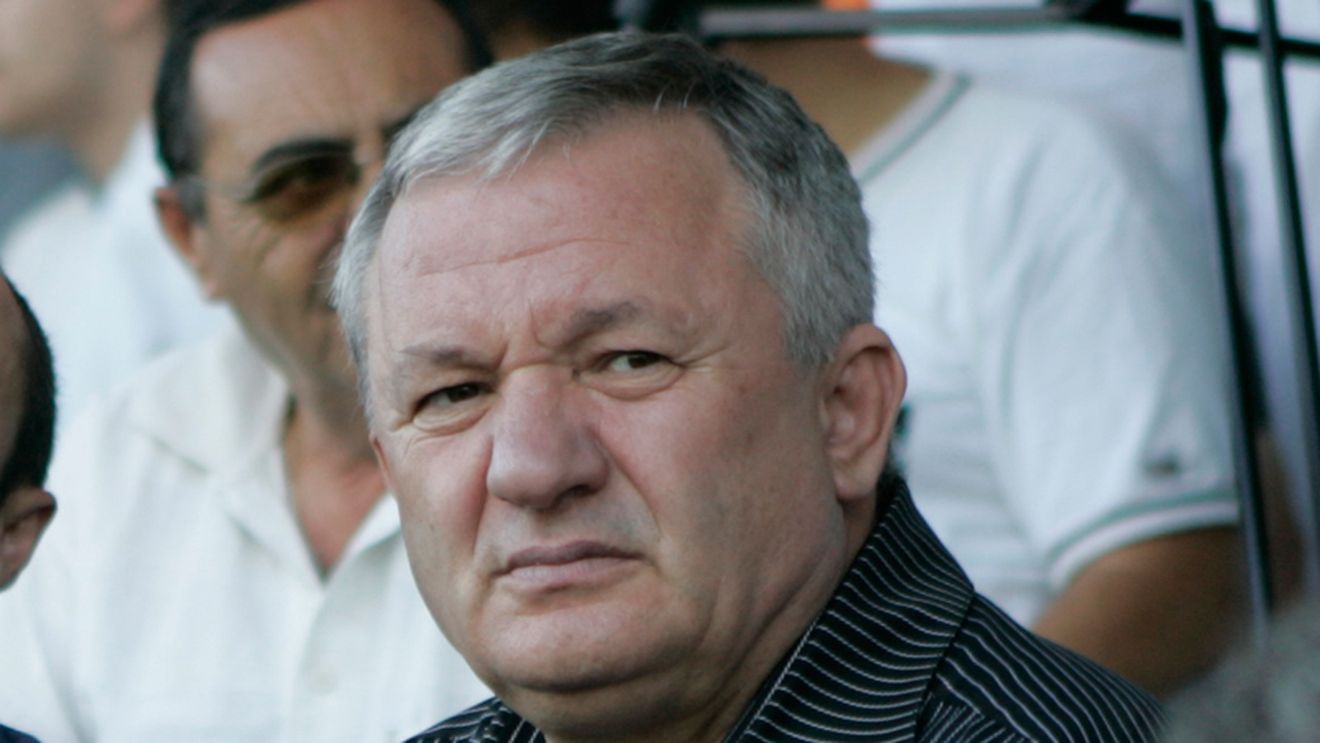 "Și dacă schimbam șase rânduri de arbitri, tot nu băteam"