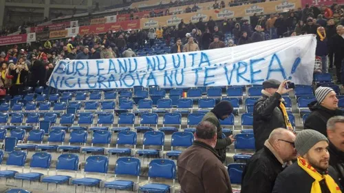 FOTO | Burleanu, contestat și la amicalul României cu Suedia! Fanii au avut și un alt motiv de nemulțumire