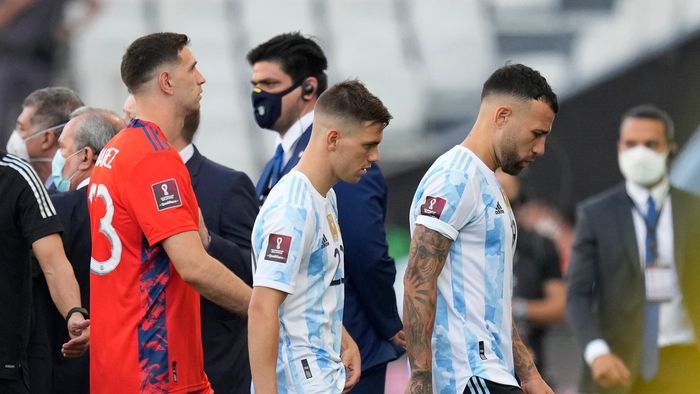 Tottenham îi va amenda pe Cristian Romero și Giovani Lo Celso pentru că au zburat în Argentina fără acordul clubului, în scandalul carantinei de la naționala lui Messi