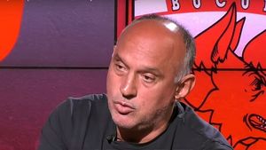 Florin Prunea ridică în slavi strategia de transferuri de la Rapid a lui Dan Șucu. Fostul internațional crede că patronul giuleștenilor e singurul care a investit în prezent și în viitor