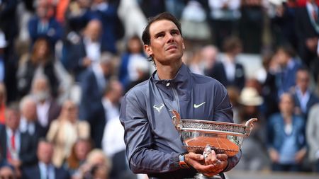 Rafael Nadal a câștigat pentru a 12-a oară în carieră titlul la Roland Garros. Cronica, secvență cu secvență, a finalei cu Thiem: prim set de nivel stelar cu "D-wall", "punch"-ul challenger-ului, replica taurului furios și defilarea spre finiș