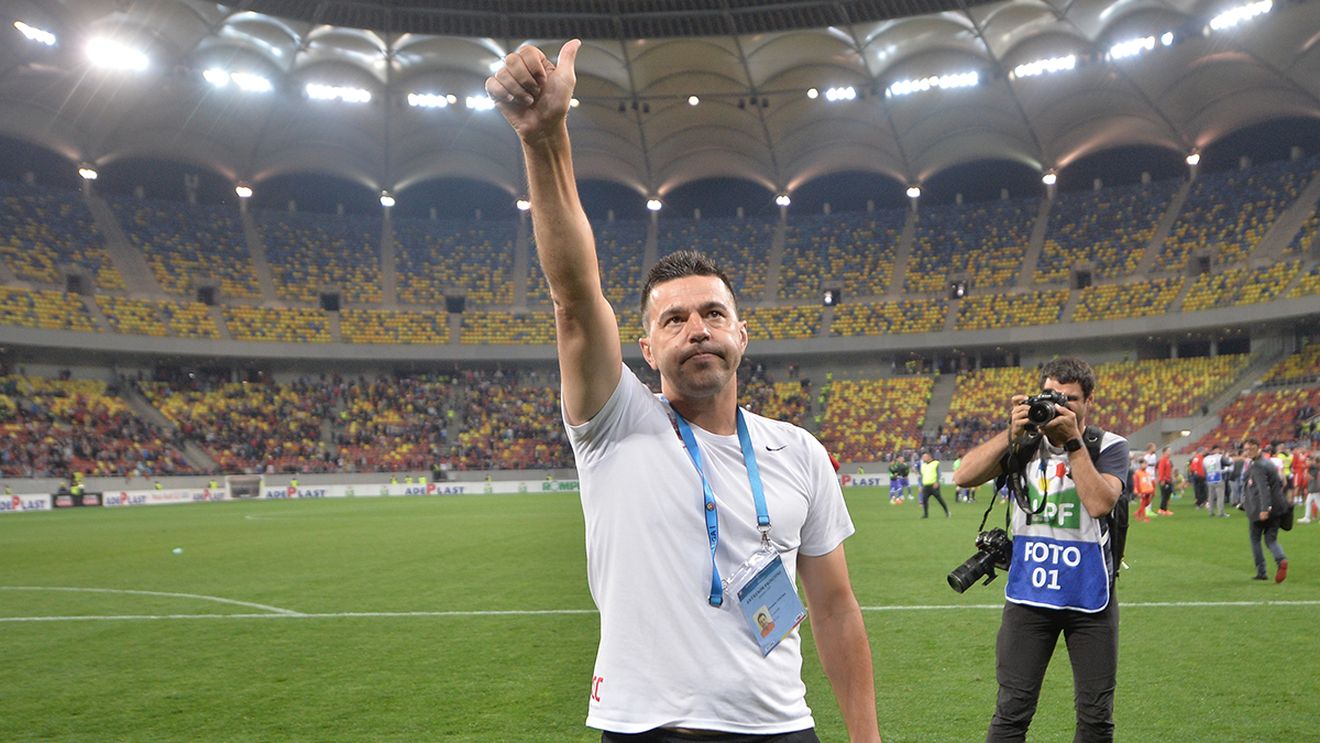 Contra, apel la fani și ironii pentru marea rivală înainte de turul cu Bilbao: "Nu există comparație între fanii noștri și cei ai FCSB!" Ce a spus despre venirea lui Rivaldo în România: "Dacă ne luăm după mame, tați, surori..."