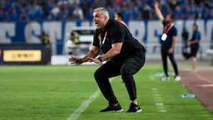 Cosmin Olăroiu susține că a îmbătrânit cu 14 ani, după meciul calificării în finala Ligii Campionilor Asiei. I-a cucerit pe arabi când a rostit un singur cuvânt în limba lor