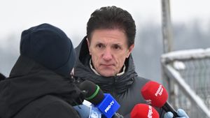 Gică Popescu a făcut PRĂPĂD după Farul – CFR și amenință: „Scot echipa de pe teren când se mai întâmplă asta!”