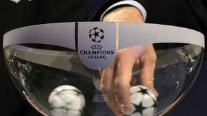 INFOGRAFIE | Câți bani va primi de la UEFA câștigătoarea Ligii Campionilor și câte goluri mai trebuie să înscrie Ronaldo și Messi pentru a deveni golgheterii all-time ai competiției
