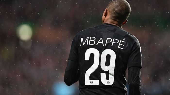 VIDEO | Reacția nervoasă a lui Mbappe, care i-a adus eliminarea în ultimul minut al partidei cu Nimes. Ce l-a scos din sărite pe tânărul atacant; "Aș face-o din nou!"